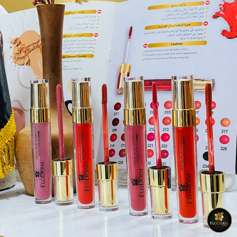 رژ لب مایع سر شفاف برند فلودرم