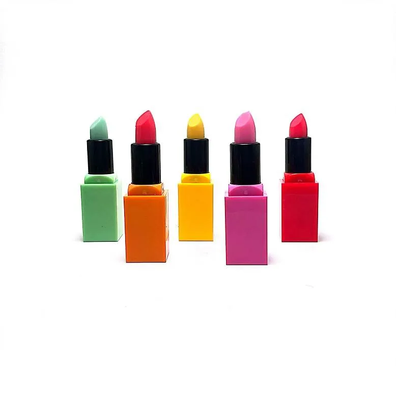 لیپ استیک جادویی برند کاریته