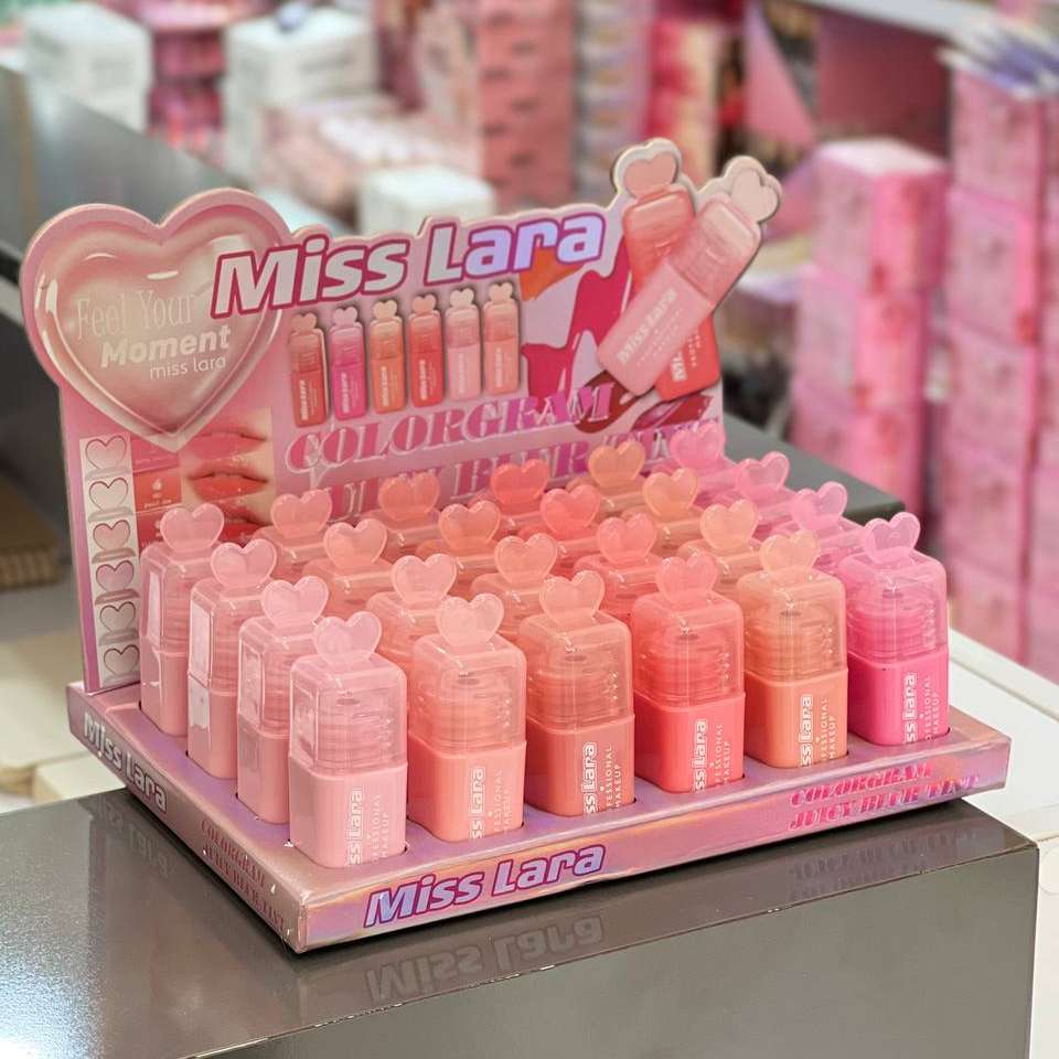 لیپ گلاس مایع برند میس لارا